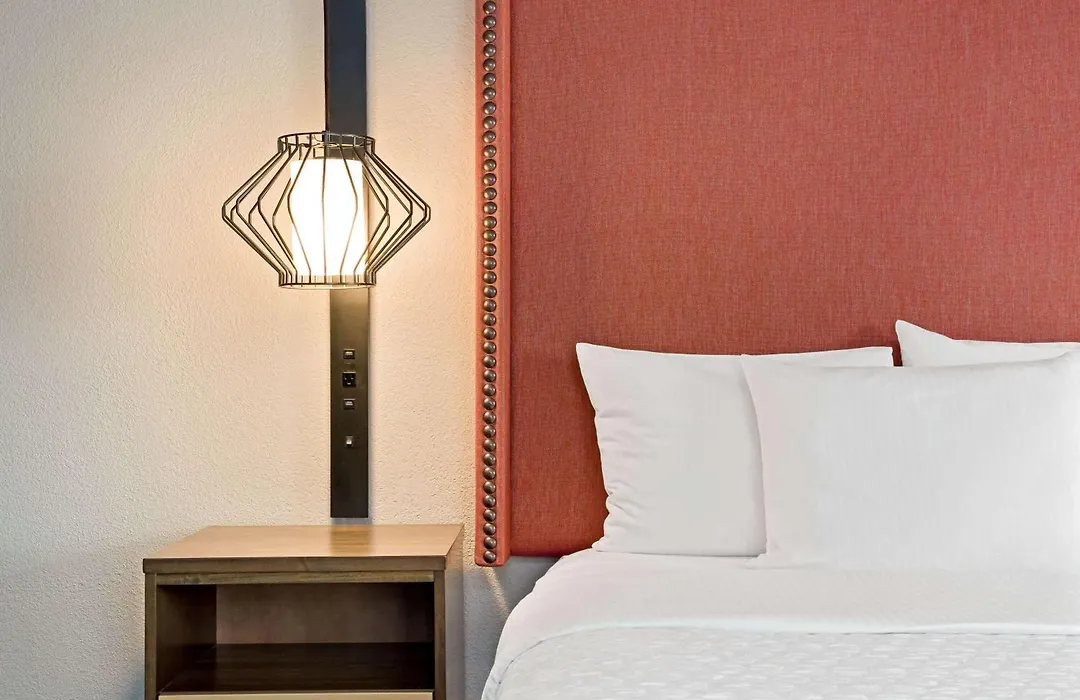 La Quinta By Wyndham San Francisco Airport North - Free Airport Shuttle-1